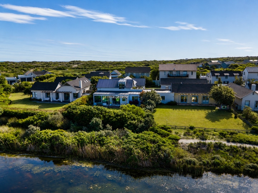 3 Bedroom Property for Sale in Lake Michelle Security And Eco Estate Western Cape
